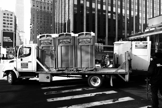 Best Luxury portable toilet rental  in Jonesboro, GA